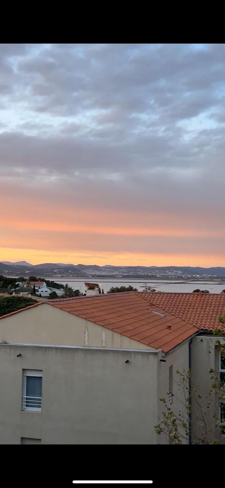 Appartamento Superbe Duplex Refait A Neuf ! Hyères Esterno foto