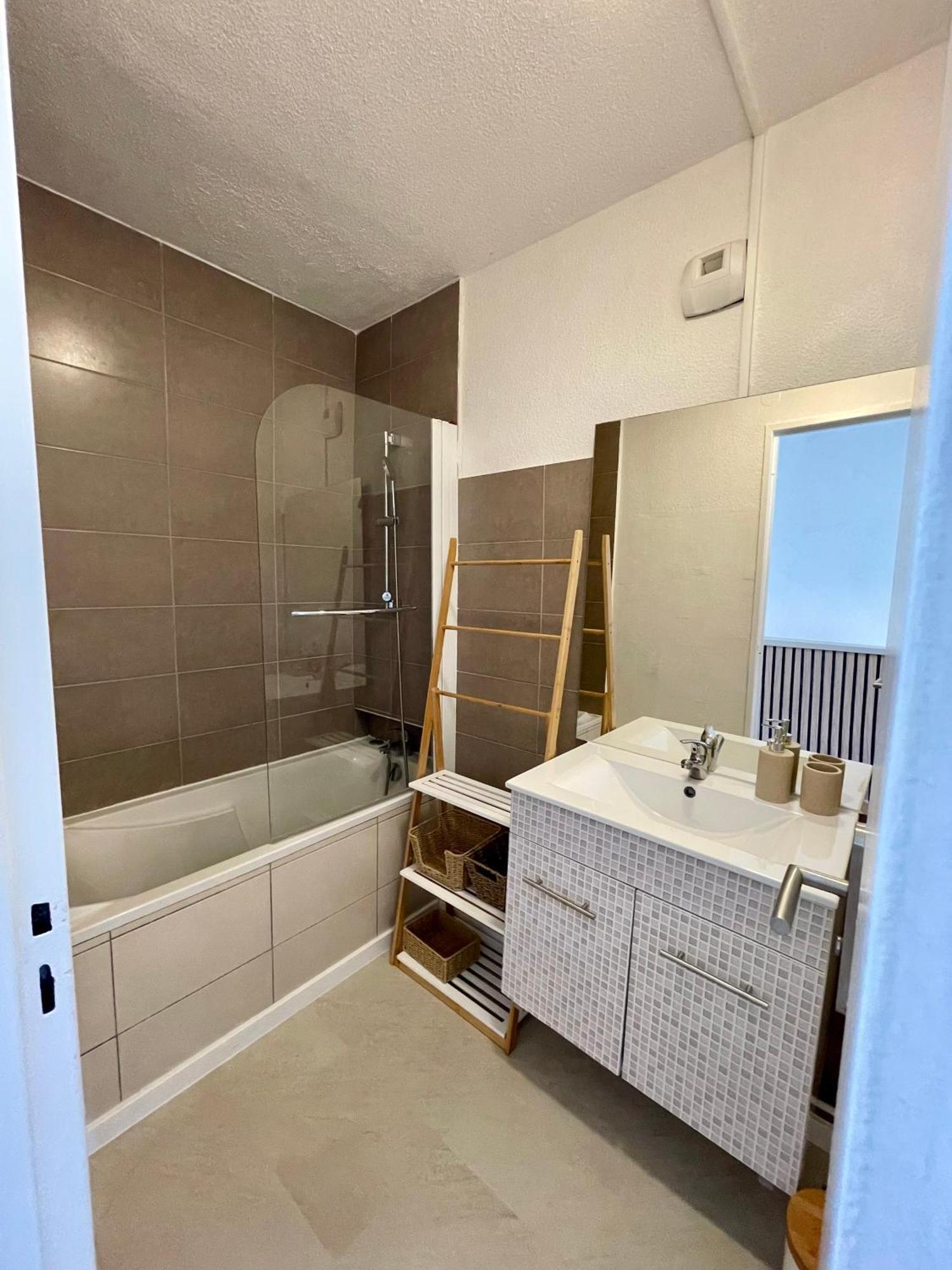 Appartamento Superbe Duplex Refait A Neuf ! Hyères Esterno foto