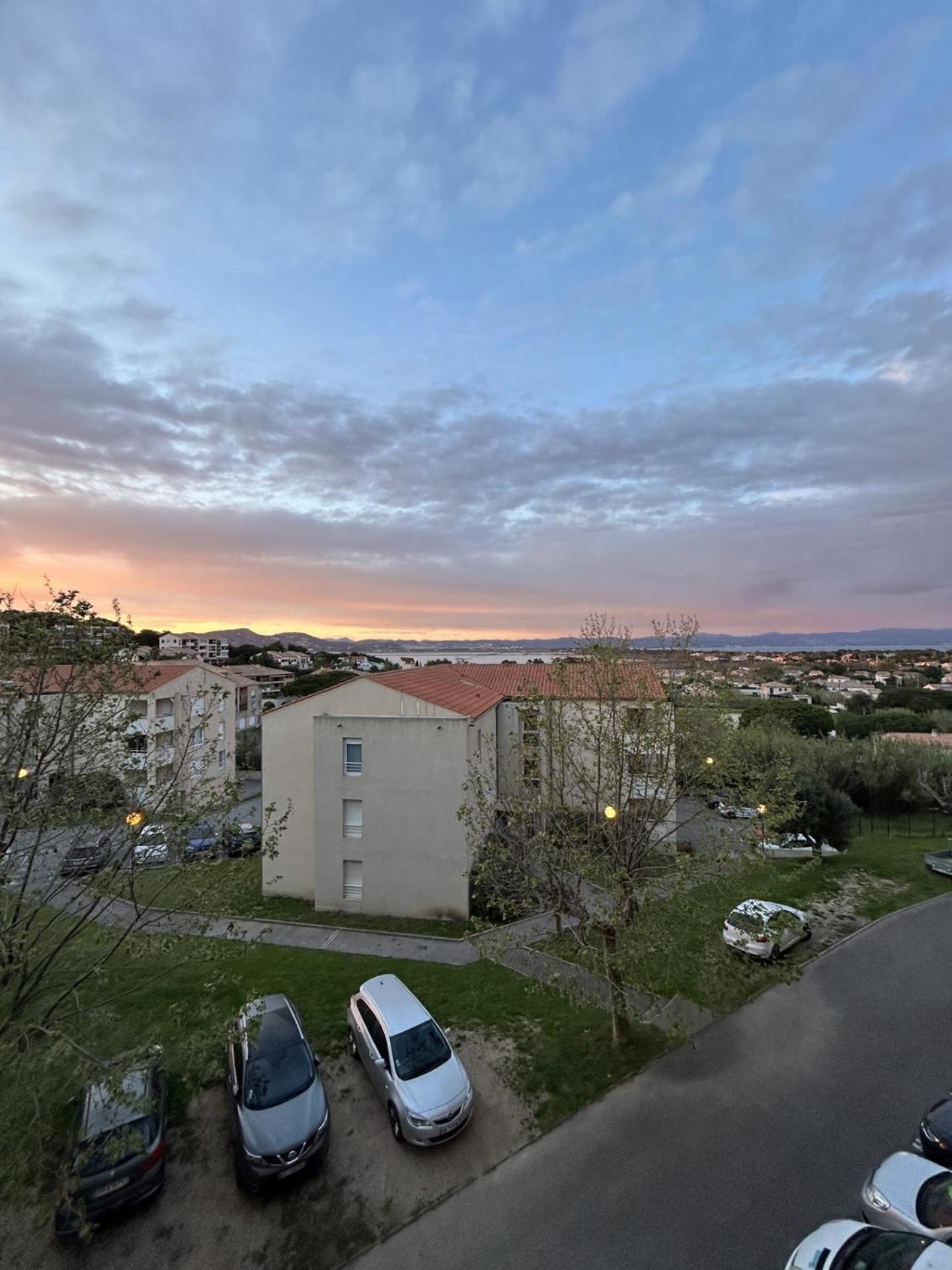 Appartamento Superbe Duplex Refait A Neuf ! Hyères Esterno foto